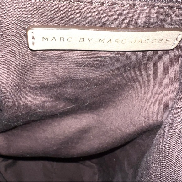 MARC BY MARC JACOBS TAN LEATHER CLASSIC Q HILLIER HOBO - Picture 7 of 8